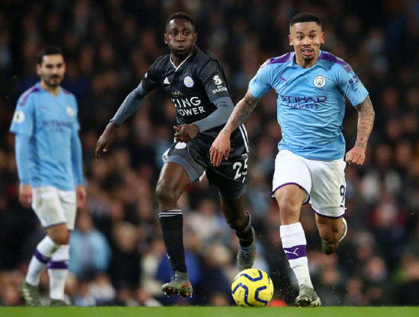 华德福德轻松战胜对手，霸气登顶积分榜(德甲十大保级大战)