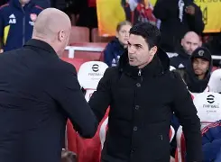 阿森纳客场惨败塞维利亚，遭遇连败危机